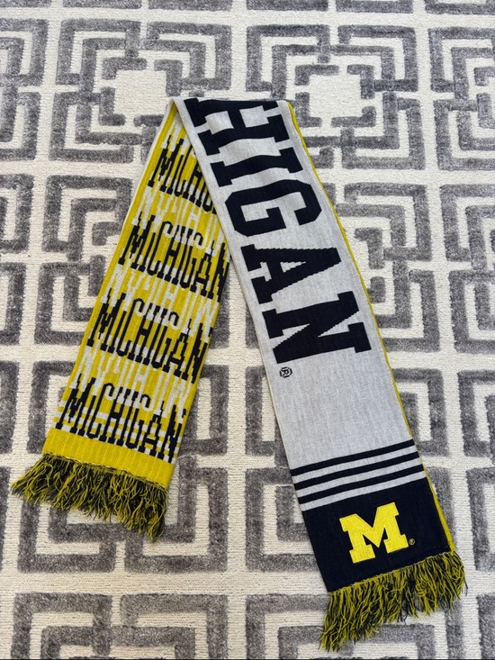 adidas Other - University of Michigan reversible scarf